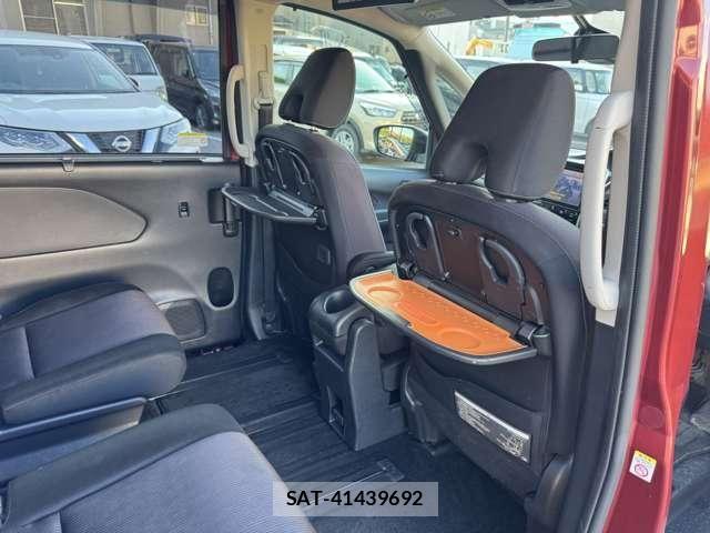 Nissan SERENA 2016-09 7728566-20