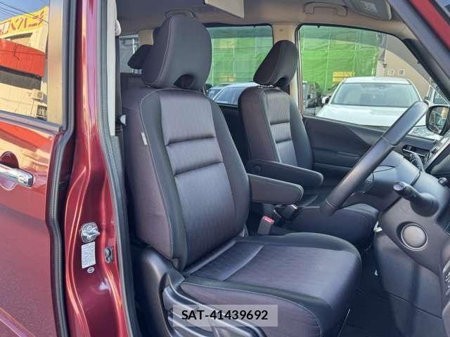 Nissan SERENA 2016-09 7728566-6