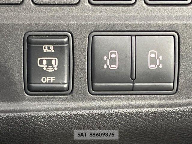 Nissan SERENA 2016-10 7728546-4