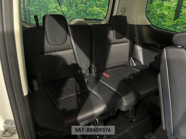 Nissan SERENA 2016-10 7728546-8