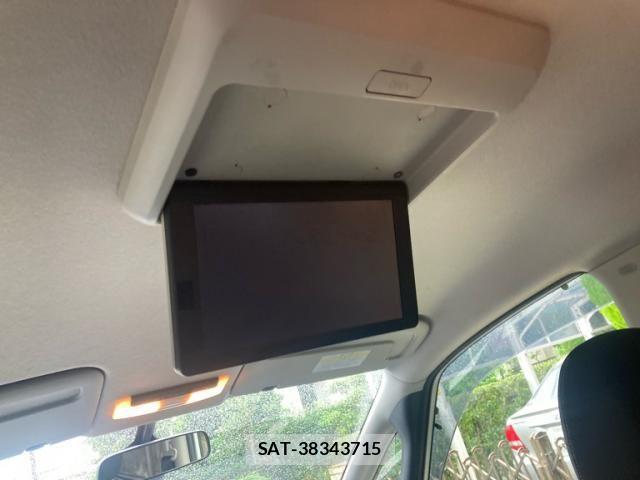 Nissan SERENA 2017-03 7728547-13