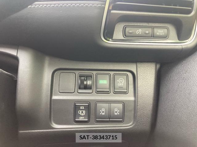 Nissan SERENA 2017-03 7728547-19