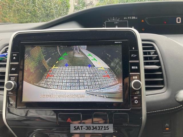 Nissan SERENA 2017-03 7728547-23