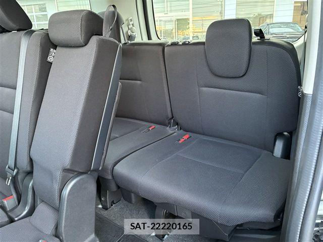 Nissan SERENA 2016-12 7728561-16