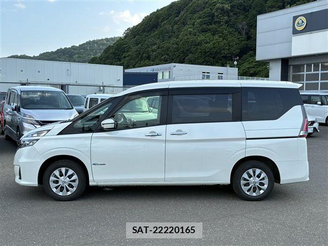Nissan SERENA 2016-12 7728561-2