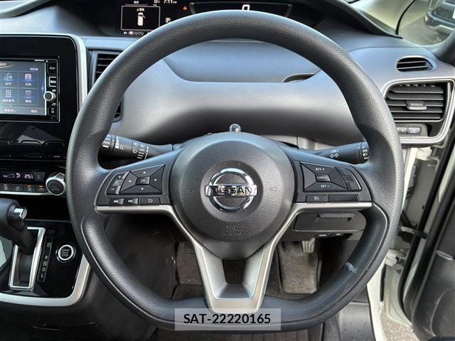 Nissan SERENA 2016-12 7728561-29