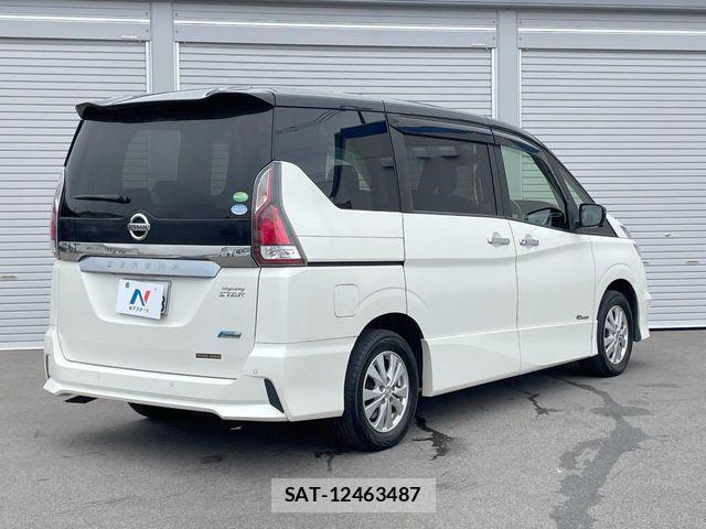 Nissan SERENA 2017-03 7789088-15