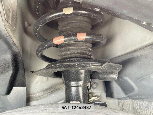 Nissan SERENA 2017-03 7789088-18