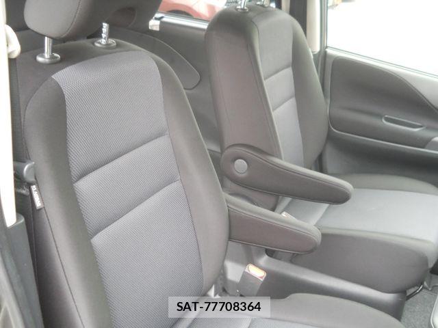 Nissan SERENA 2022-05 7789092-12