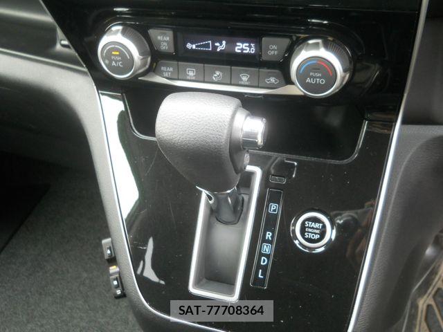 Nissan SERENA 2022-05 7789092-21