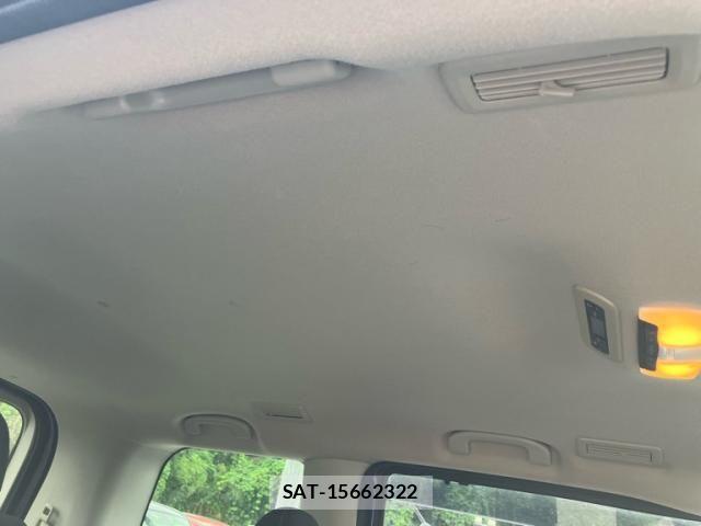 Nissan SERENA 2016-09 7789087-12