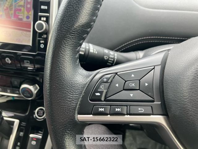 Nissan SERENA 2016-09 7789087-17