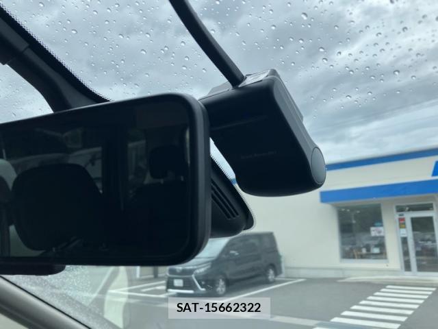 Nissan SERENA 2016-09 7789087-23