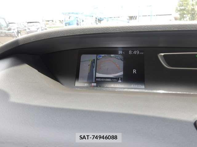 Nissan SERENA 2017-12 7879398-9