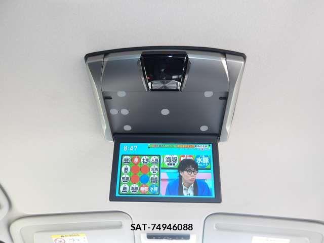 Nissan SERENA 2017-12 7879398-15