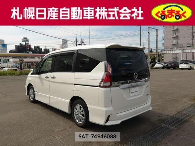 Nissan SERENA 2017-12 7879398-1