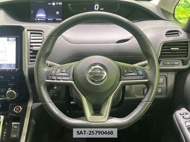 Nissan SERENA 2018-10 7879396-11