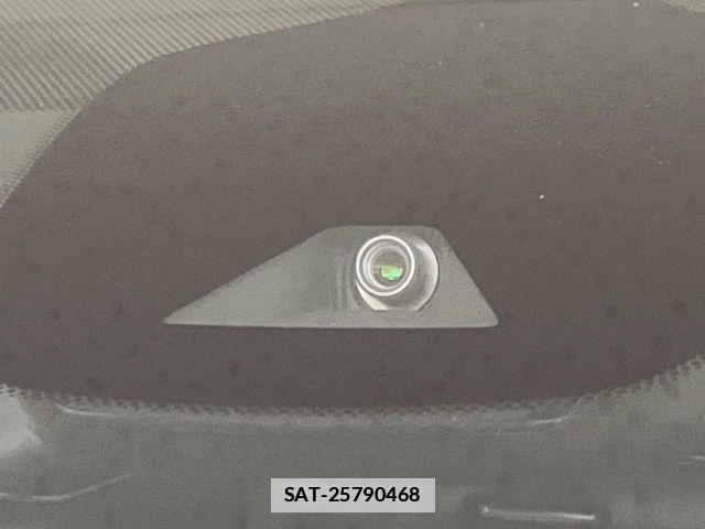 Nissan SERENA 2018-10 7879396-2