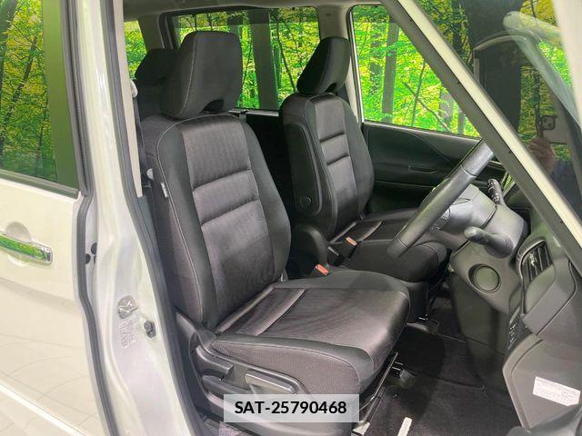 Nissan SERENA 2018-10 7879396-7