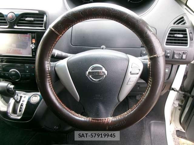 Nissan SERENA 2014-11 7963743-9