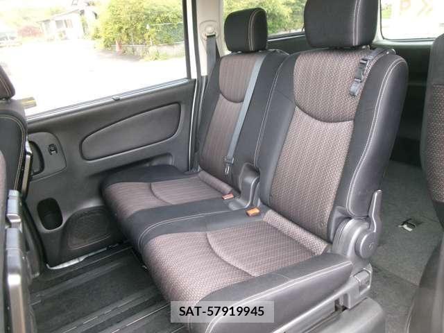 Nissan SERENA 2014-11 7963743-19