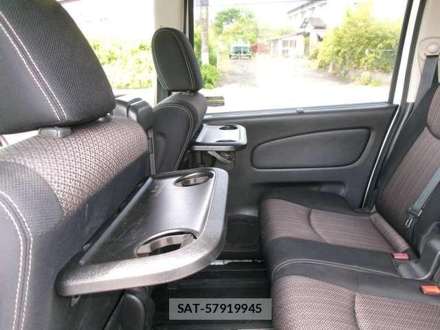 Nissan SERENA 2014-11 7963743-20