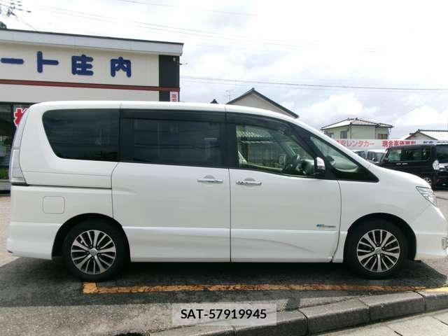 Nissan SERENA 2014-11 7963743-3