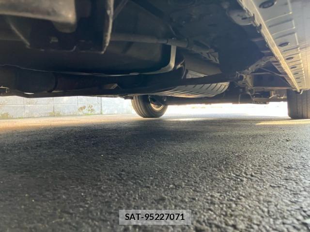 Nissan SERENA 2018-03 7963742-10