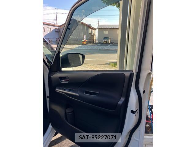 Nissan SERENA 2018-03 7963742-11