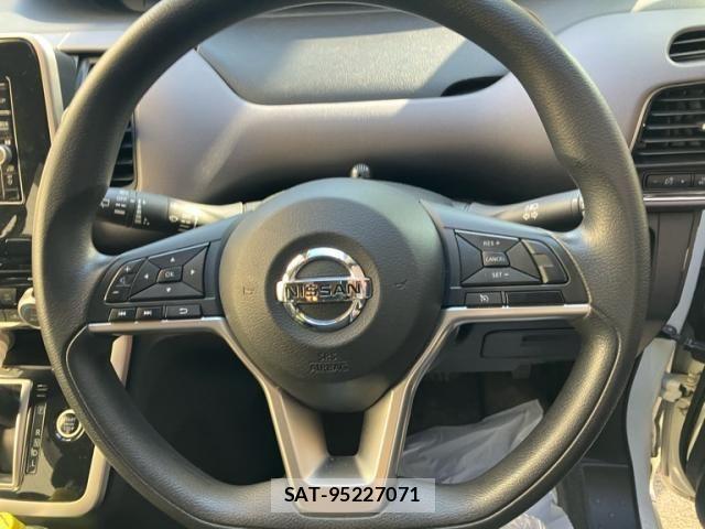 Nissan SERENA 2018-03 7963742-16