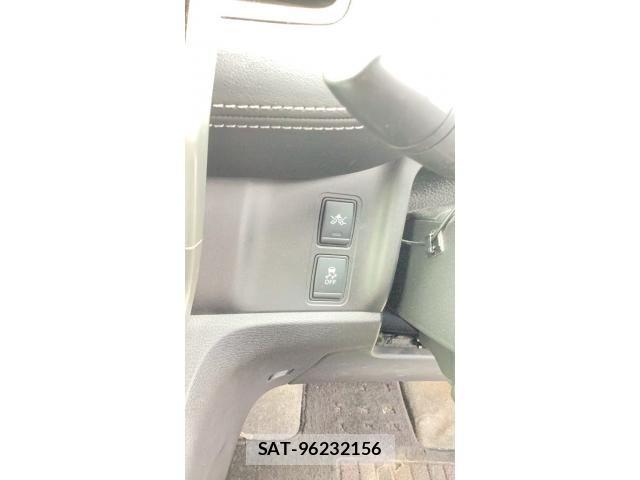 Nissan SERENA 2016-10 8038207-19