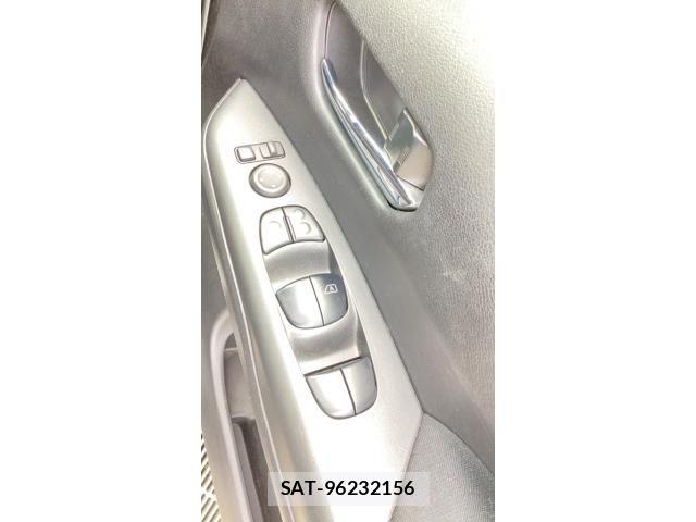 Nissan SERENA 2016-10 8038207-21