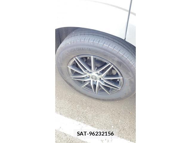 Nissan SERENA 2016-10 8038207-5