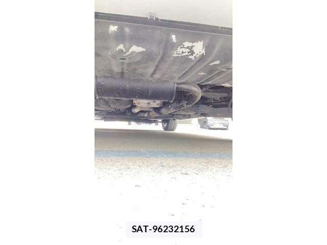 Nissan SERENA 2016-10 8038207-7