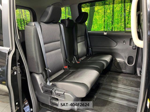 Nissan SERENA 2022-01 8038197-8