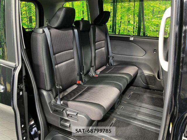 Nissan SERENA 2018-12 8038204-8