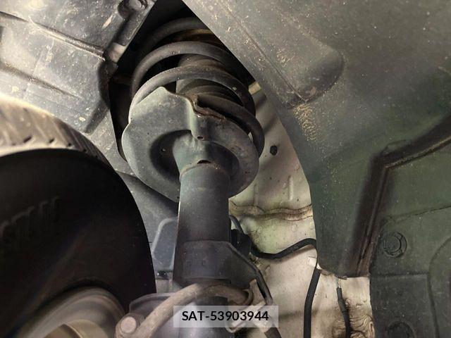 Nissan SERENA 2018-09 8038205-19