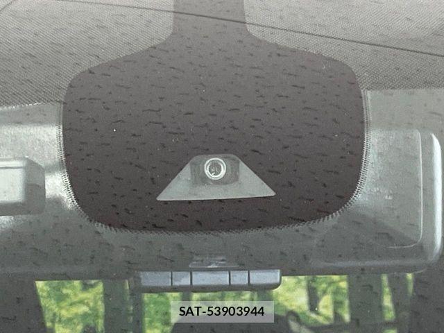Nissan SERENA 2018-09 8038205-6