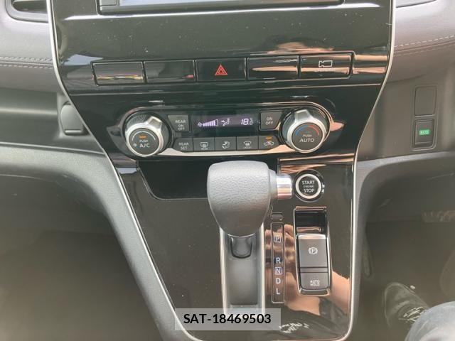 Nissan SERENA 2022-11 8075549-25
