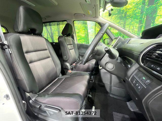 Nissan SERENA 2017-02 8075548-8