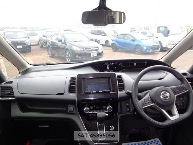 Nissan SERENA 2022-05 8101859-7