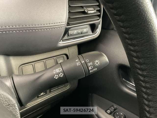 Nissan SERENA 2020-09 8132345-15