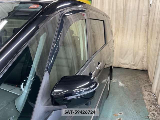 Nissan SERENA 2020-09 8132345-20