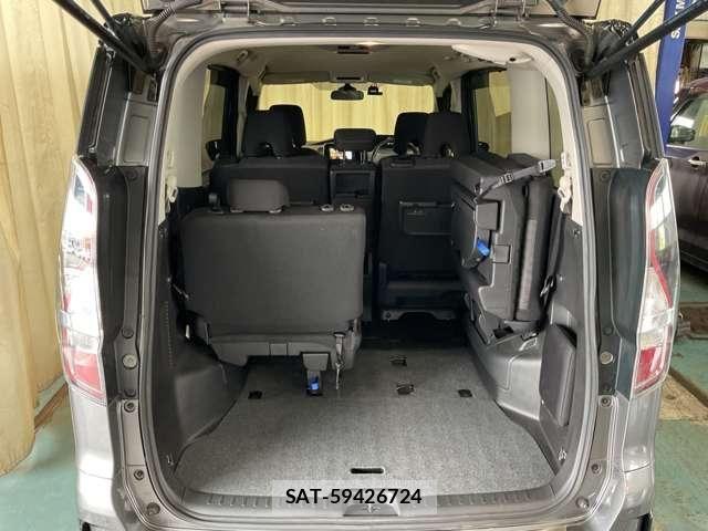 Nissan SERENA 2020-09 8132345-22