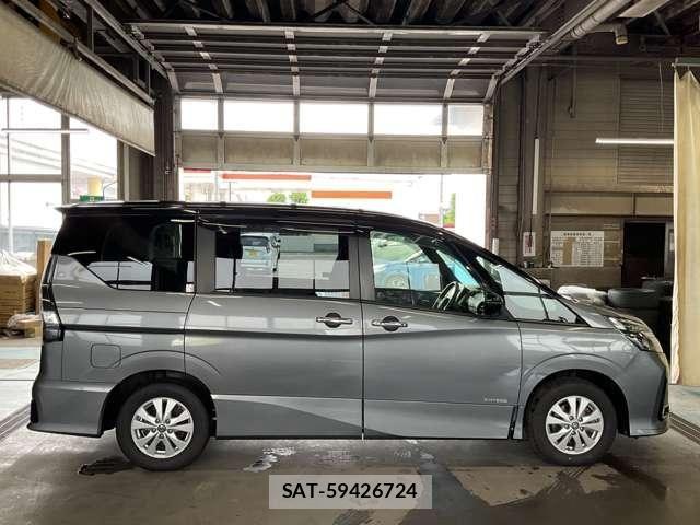 Nissan SERENA 2020-09 8132345-4