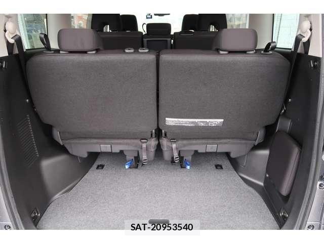 Nissan SERENA 2022-08 8132344-22