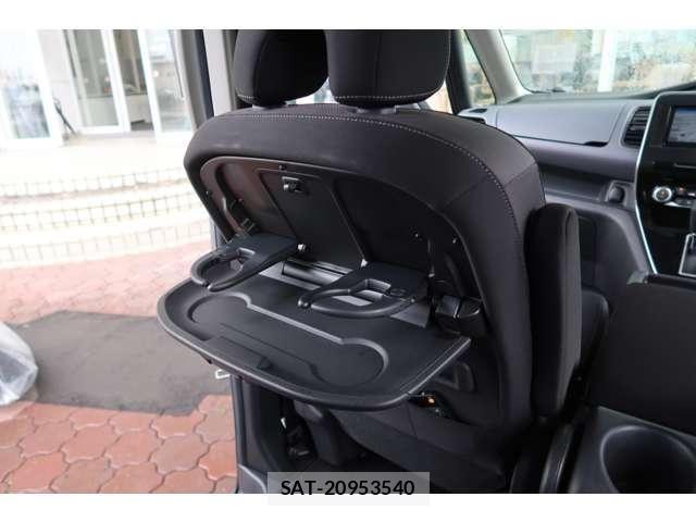 Nissan SERENA 2022-08 8132344-26