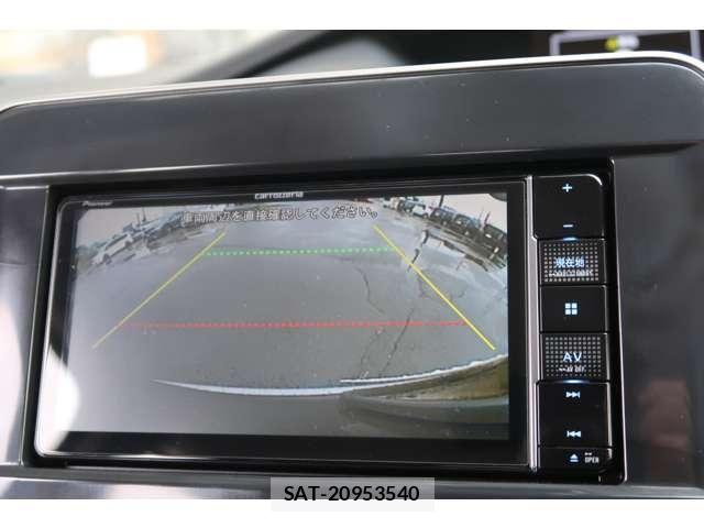 Nissan SERENA 2022-08 8132344-3