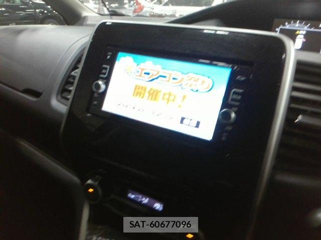 Nissan SERENA 2017-05 8159197-7