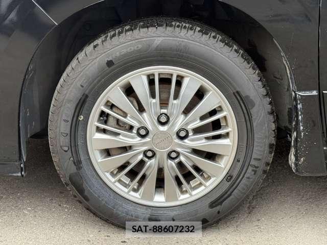 Nissan SERENA 2016-11 8159196-15